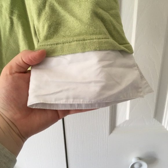 Green 3/4 Sleeve Sweater with Collar - Picture 2 of 5